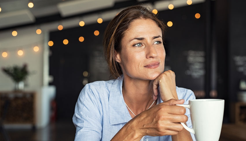 Skin Care Routine For Your 40s: Time To Tighten Your Skin